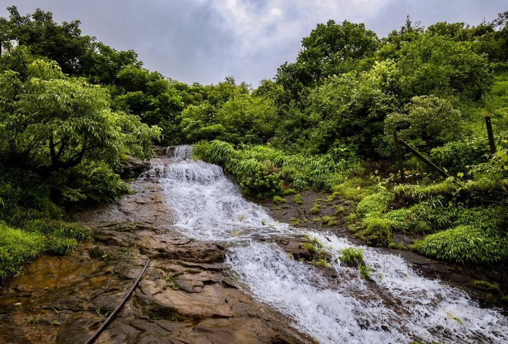Malavli Jumbo Farms, Heaven On Earth 빌라 외부 사진